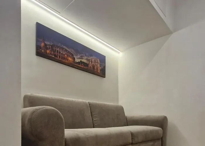 Eternal House Apartment Rom